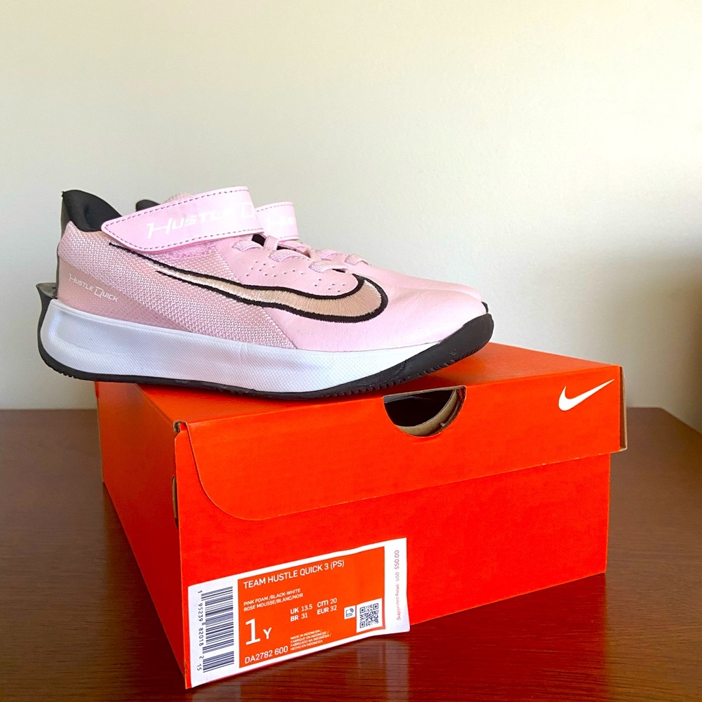 Nike Team Hustle Quick 3 "Pink Foam/Black"